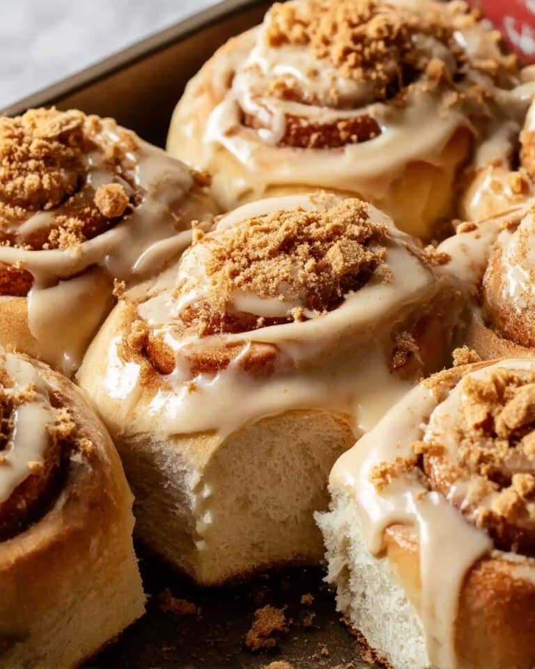 Biscoff Cookie Butter Cinnamon Rolls Recipe